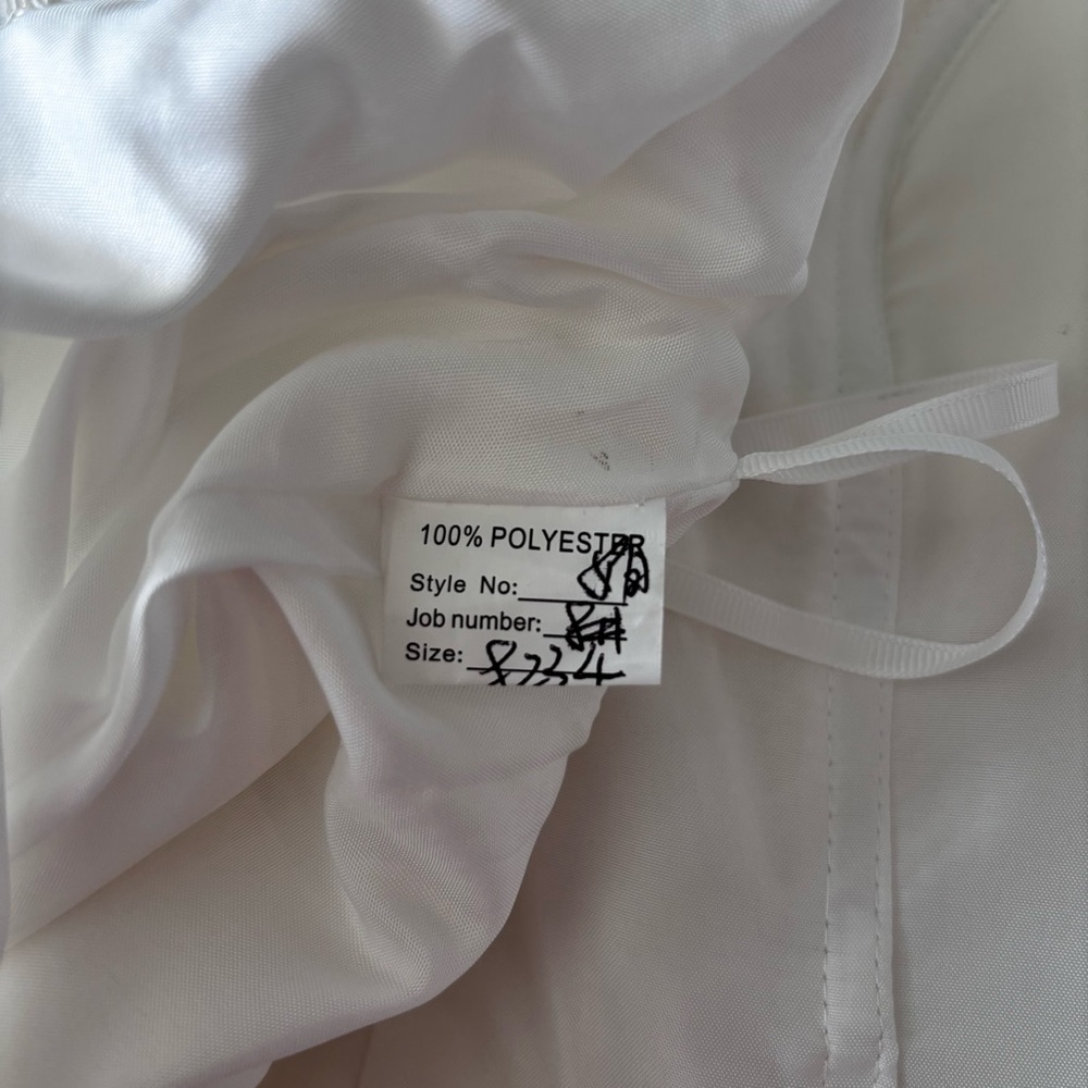 NEW White Wedding Dress with Appliques Speghetti Straps Size: M/8 - Picture 12 of 14